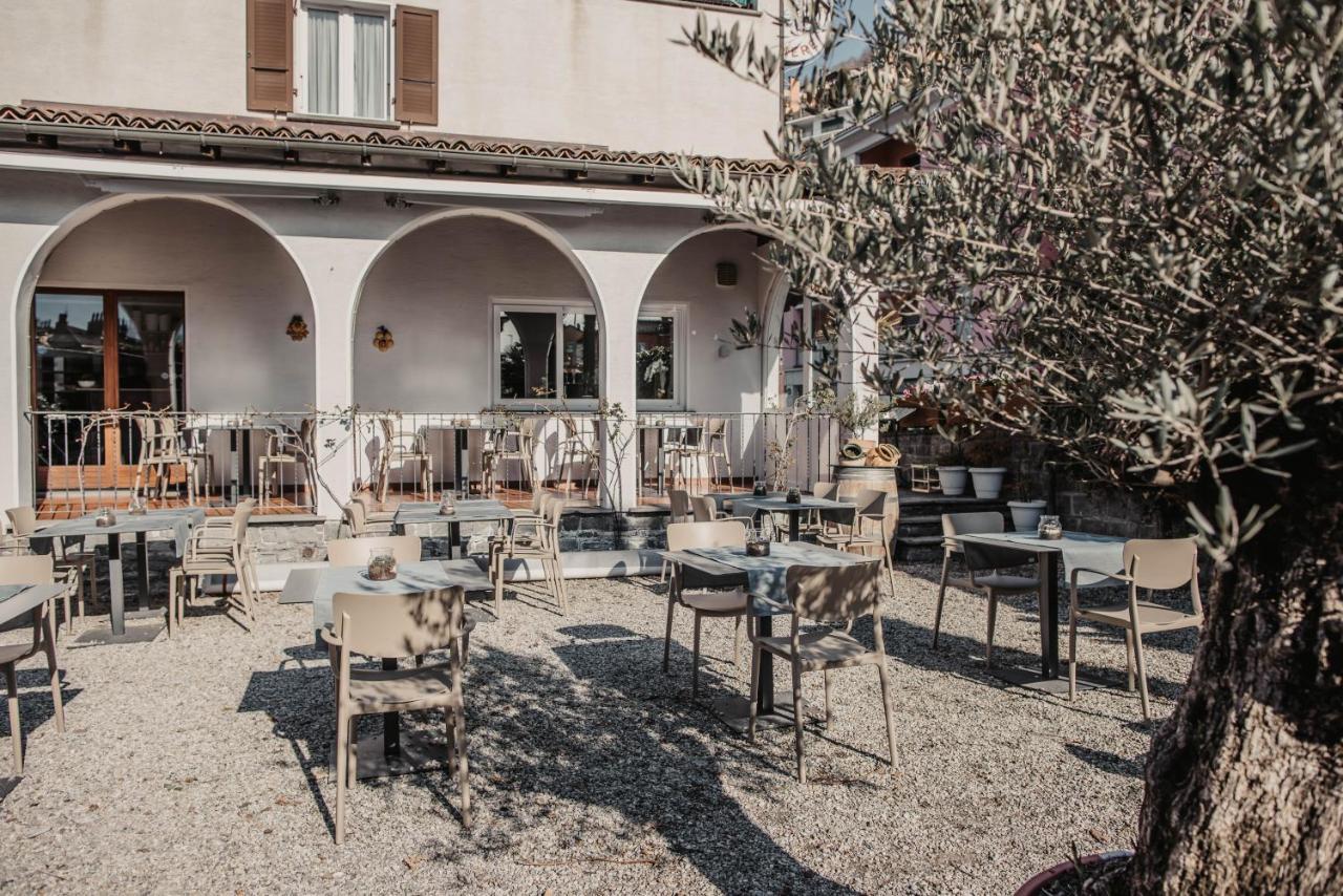 Albergo Ristorante Al Portico Gerra  Εξωτερικό φωτογραφία